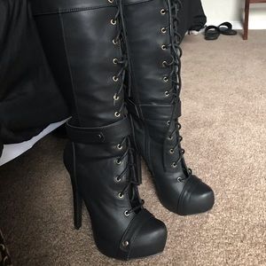 Size 7 Black High Heel Lace up Boots